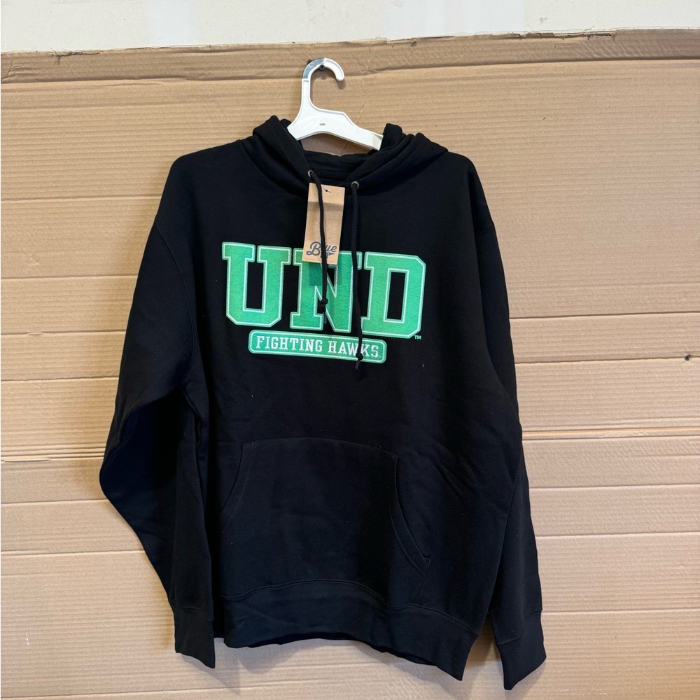 Black green University North Dakota Fighting Hawks hoodie #NDSU #FightingHawks